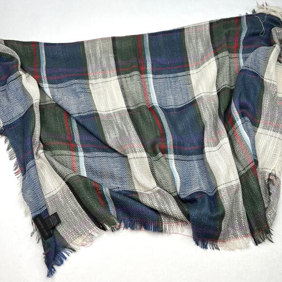 Steve Madden Large Plaid Gauze Knit Scarf - Picture 5 of 9